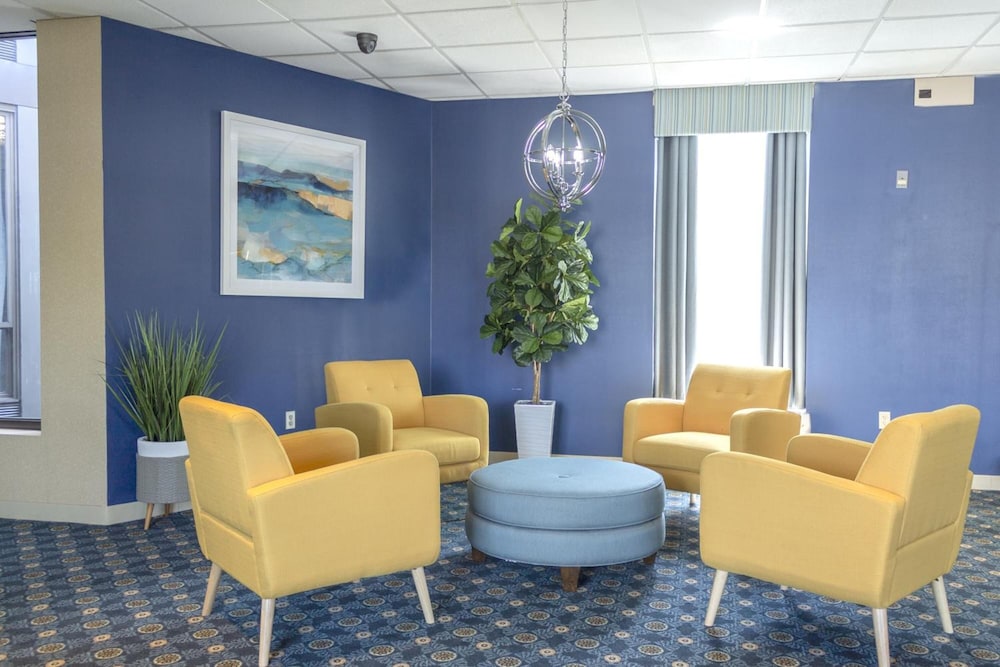 Seaport Inn And Marina 13/29