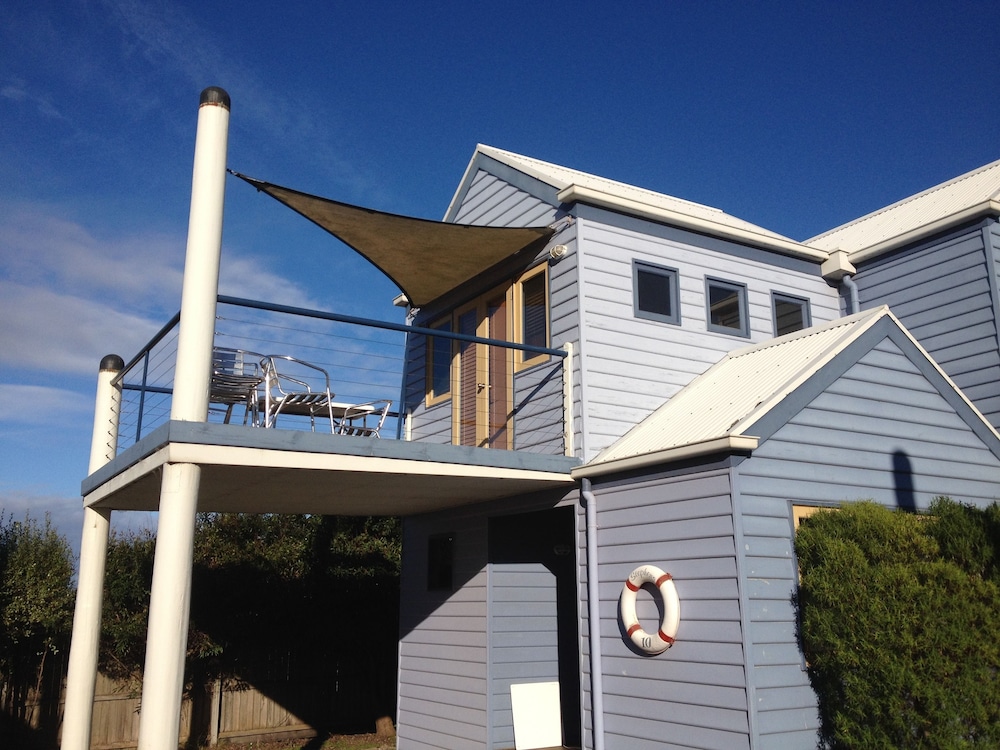 Rayville Boat Houses 2/50