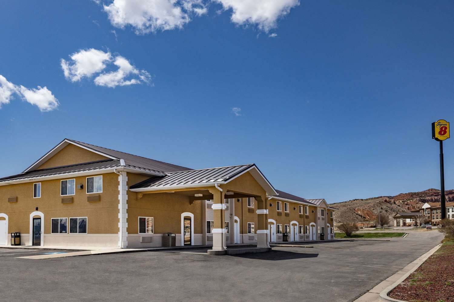 Super 8 by Wyndham Richfield UT 22/26
