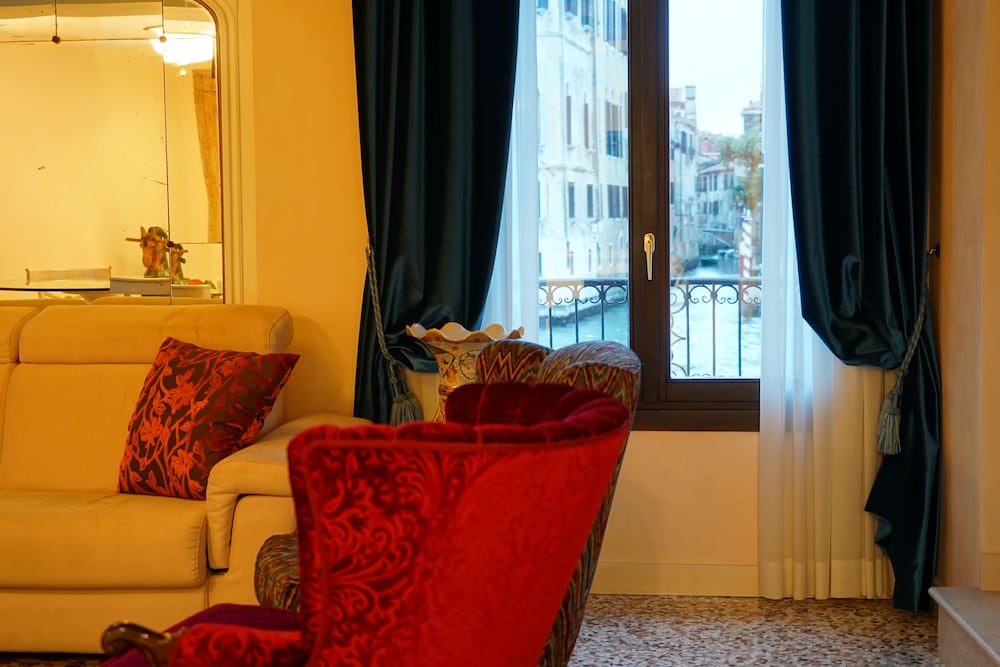 Granda Sweet Suites 25/50