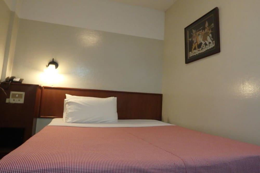 STANDARD, DOUBLE BED