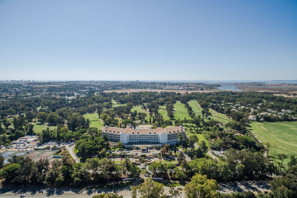 Penina Hotel and Golf Resort 56/66