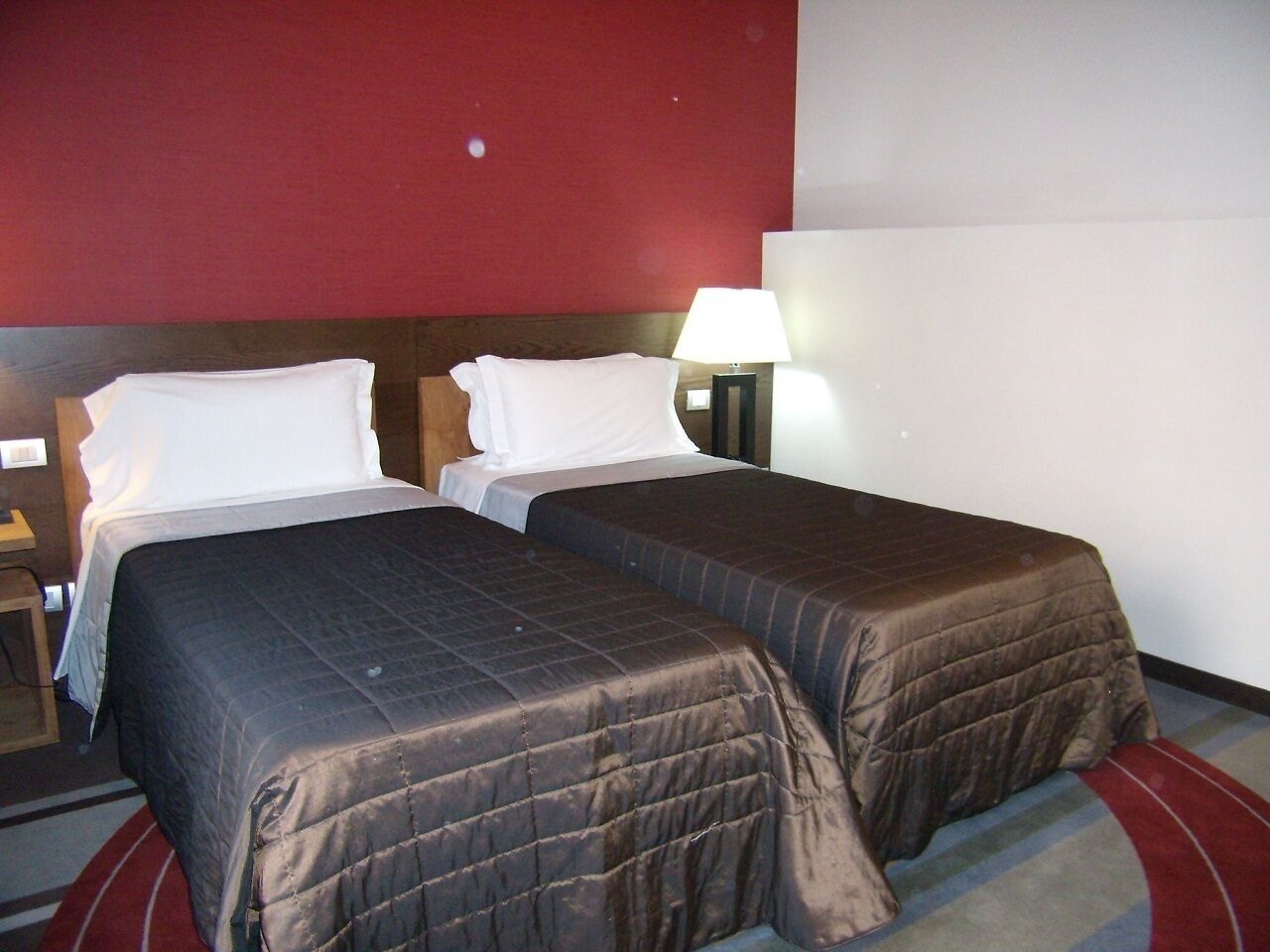 Standard, Single, Twin Beds 3/4