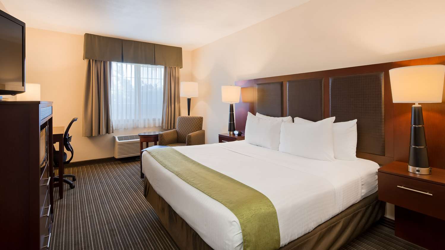 Room, King Bed