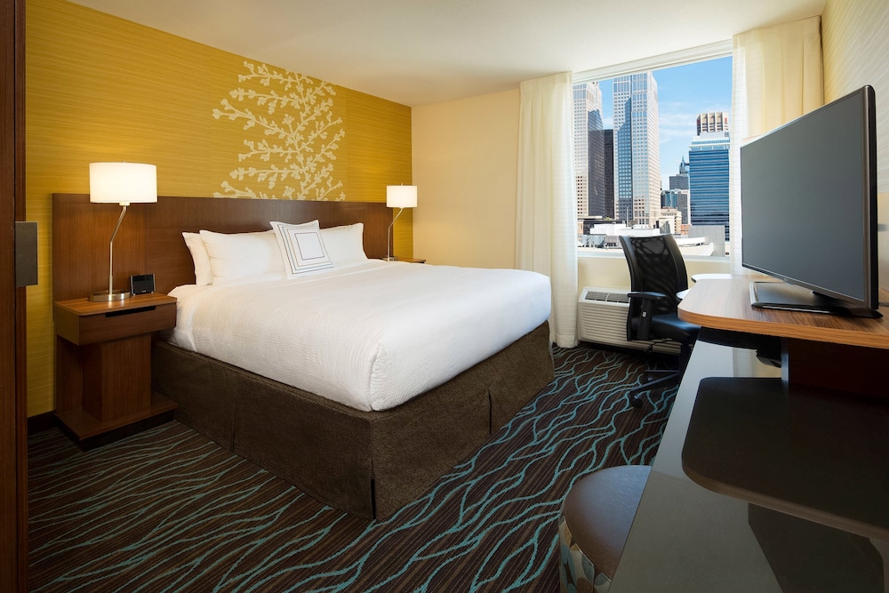 Fairfield Inn Suites Calgary Downtown 11/28