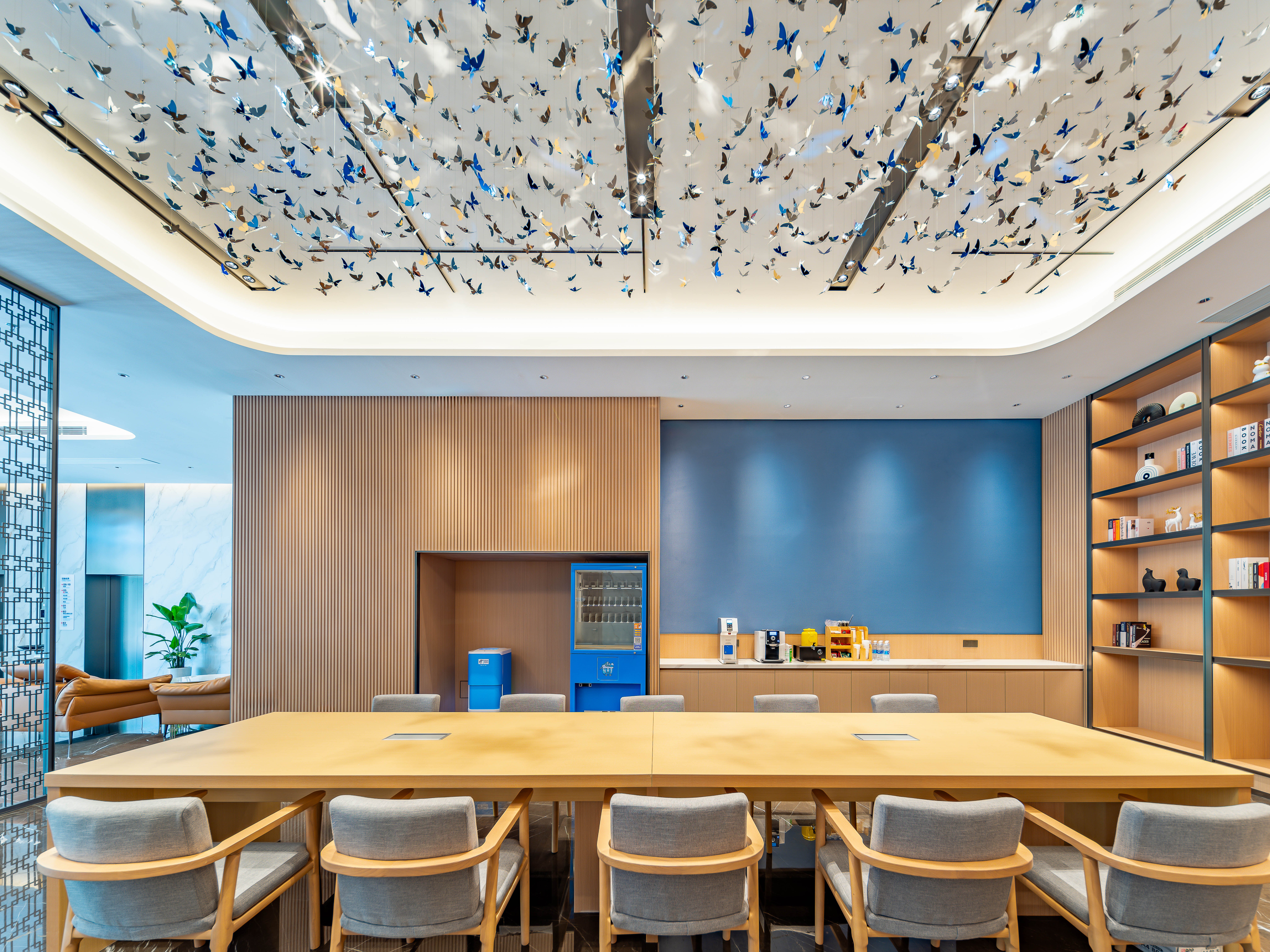 Holiday Inn Express NANJING RIVERSIDE 27/33