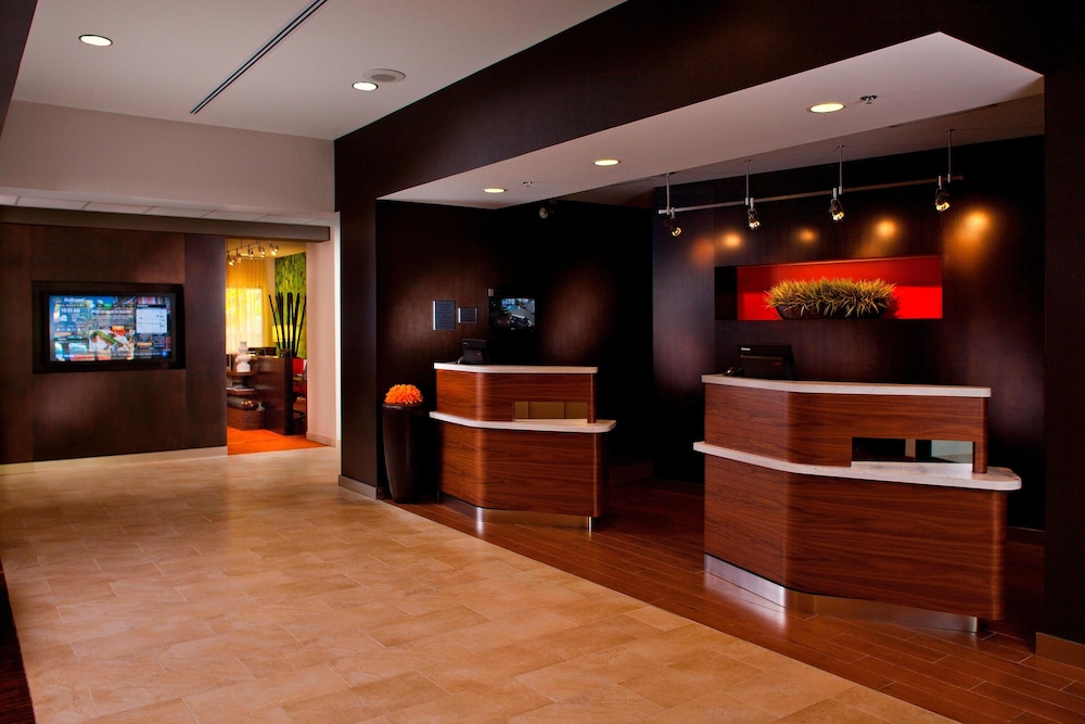 Lobby at Courtyard By Marriott New Orleans Metairie, METAIRIE - LA