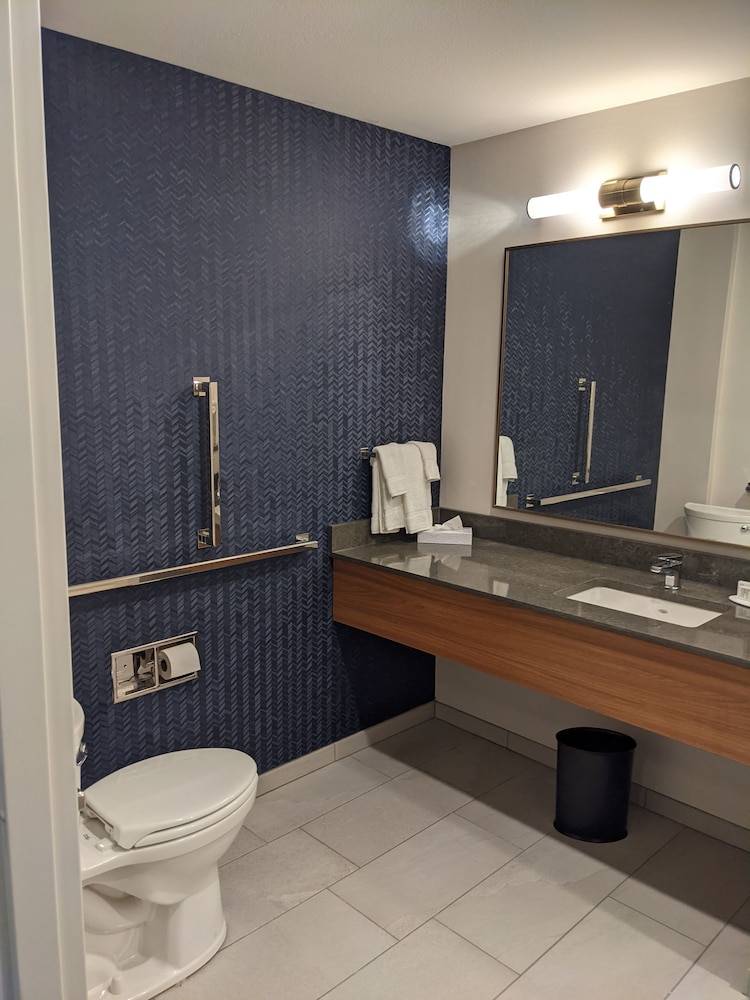 Fairfield Inn & Suites by Marriott Lincoln Crete 49/50