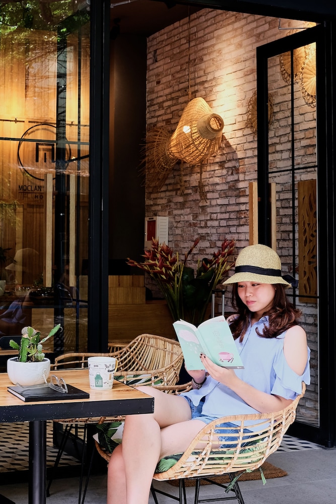 Moclan Boutique Hotel 38/52