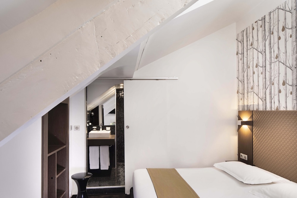 Hotel de La Gaite 25/66