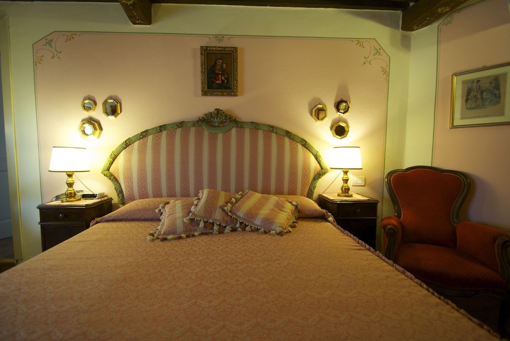 Albergo Torre Sangiovanni 57/75