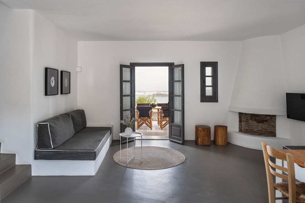 Acron Villas 20/50