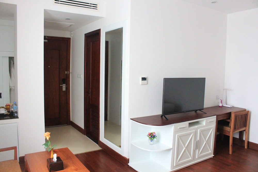Phnom Penh Katari Hotel 63/73