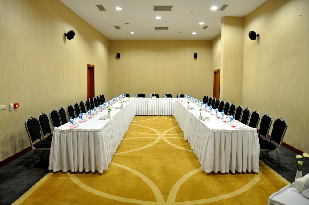 Niza Park Hotel 54/55