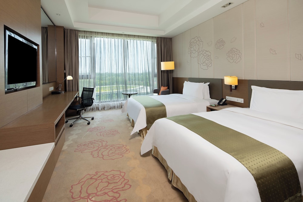 Standard, Twin Beds, Club Floor