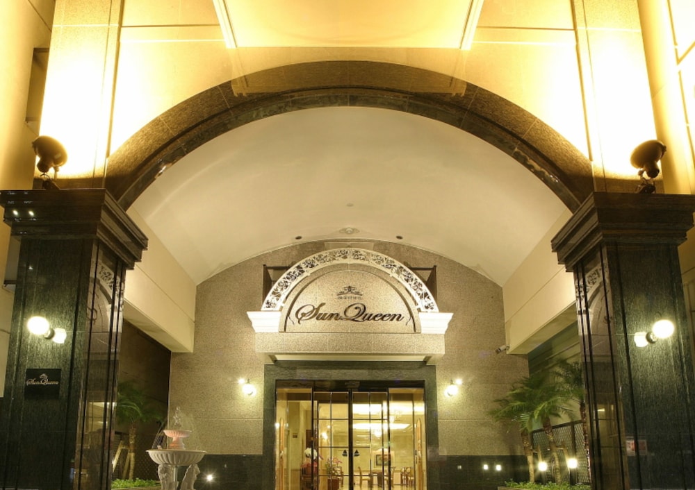 HOTEL SUN QUEEN in NAHA - OKINAWA PREFECTURE