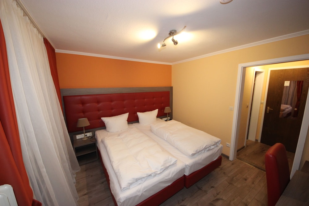 Hotel Waldblick 14/50