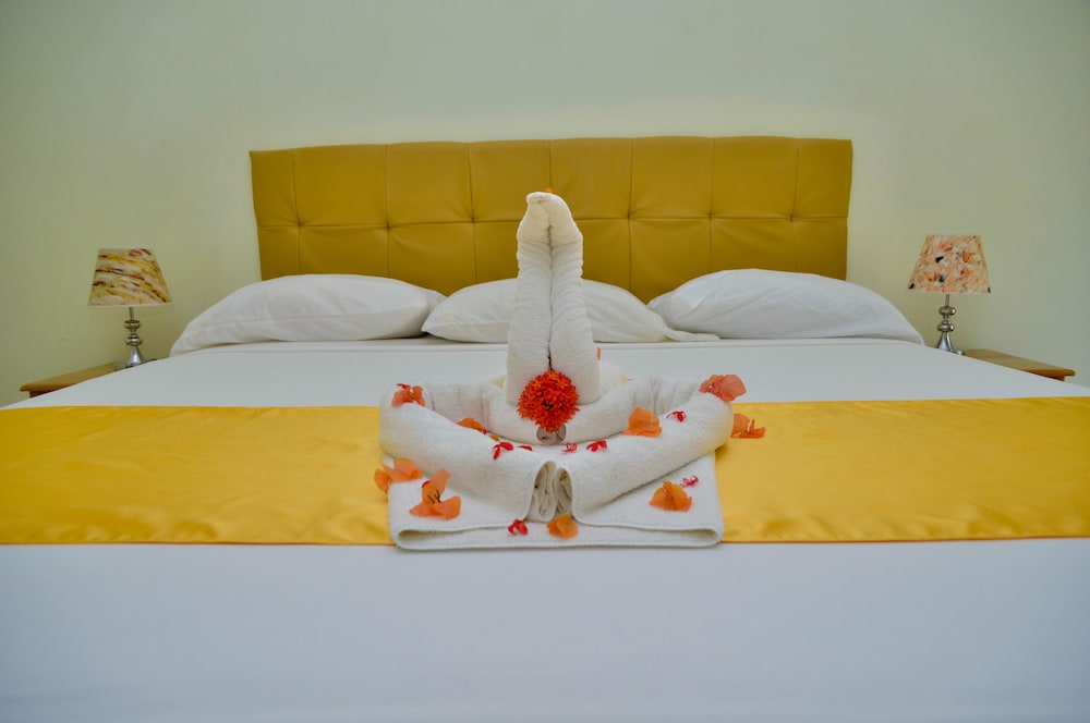 Fun Holiday Beach Resort photo3
