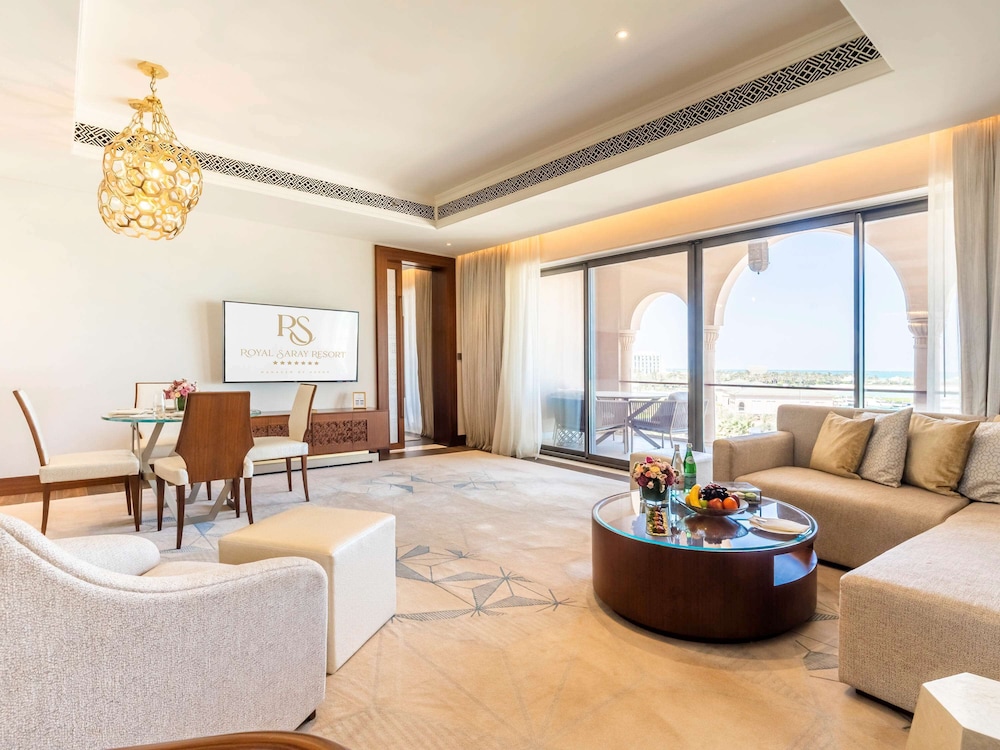 Royal Saray Resort 35/67