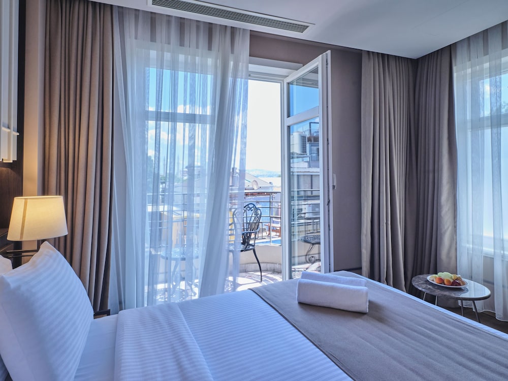 Four G Hotel 31/50