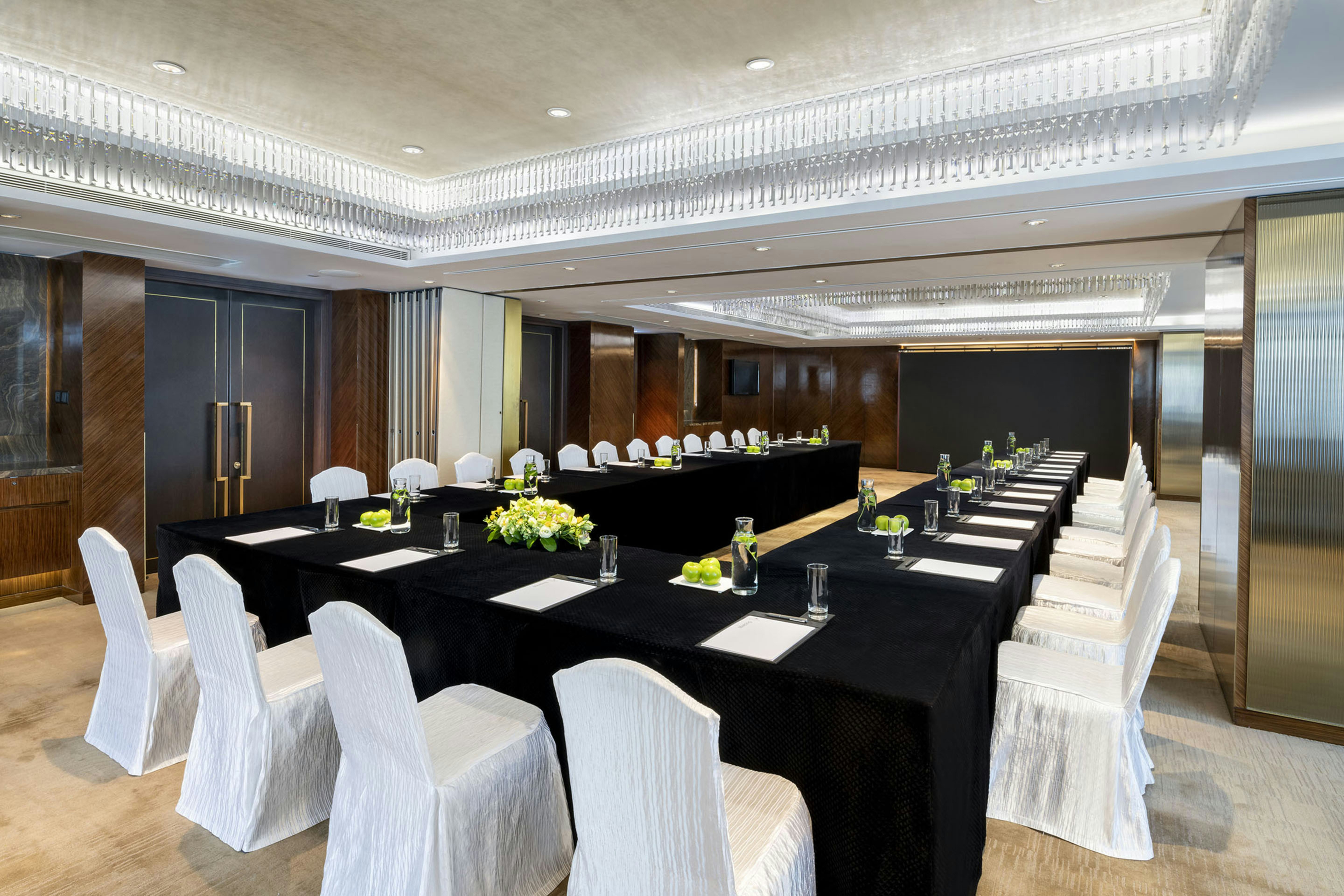 Marco Polo Hong Kong Hotel 69/75