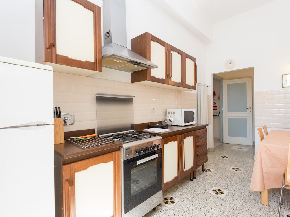 RSH Vatican Comfortable Sunny Apartment 22/34