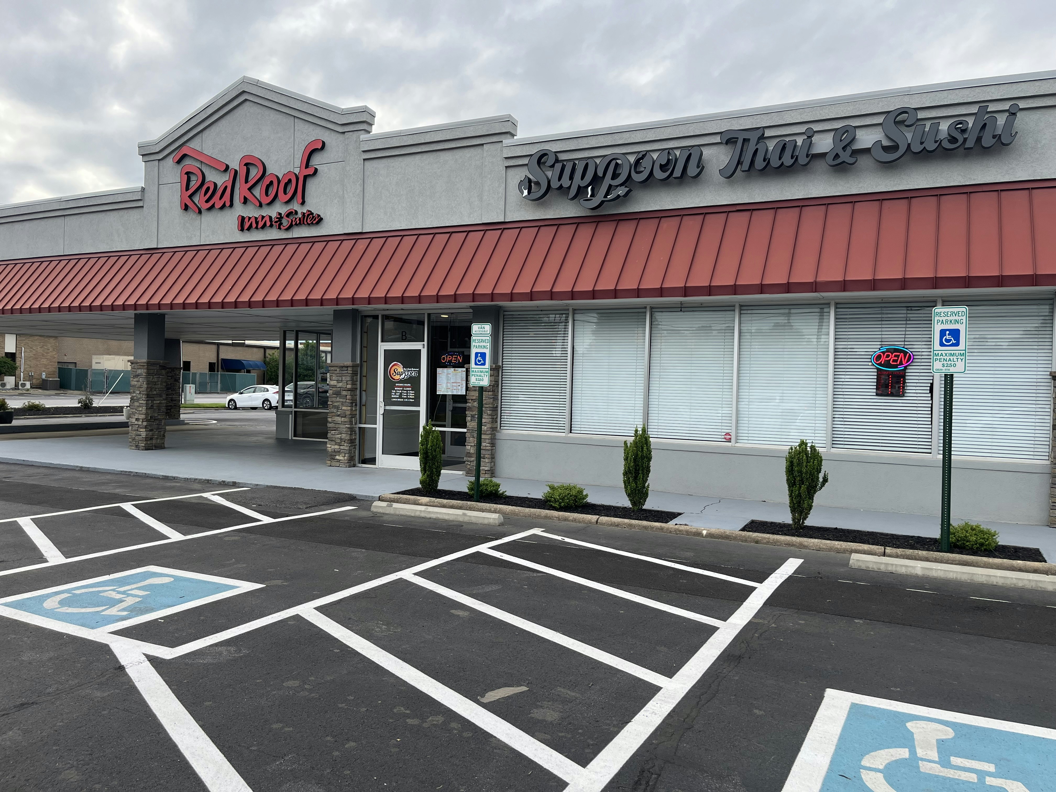 Red Roof Inn & Suites Wilkesboro 23/32