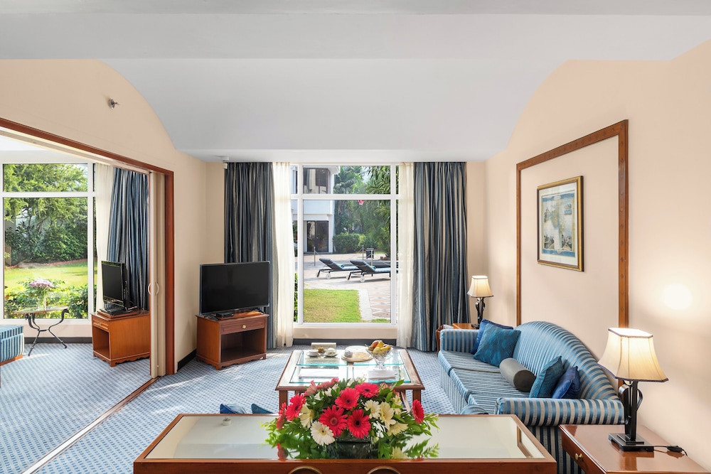 Welcomhotel by ITC Hotels, Alkapuri, Vadodara 33/57