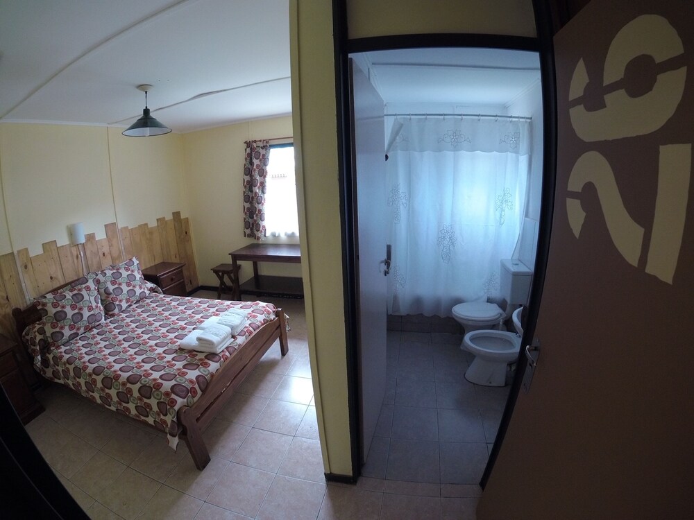 Hostel del Glaciar Pioneros 11/69