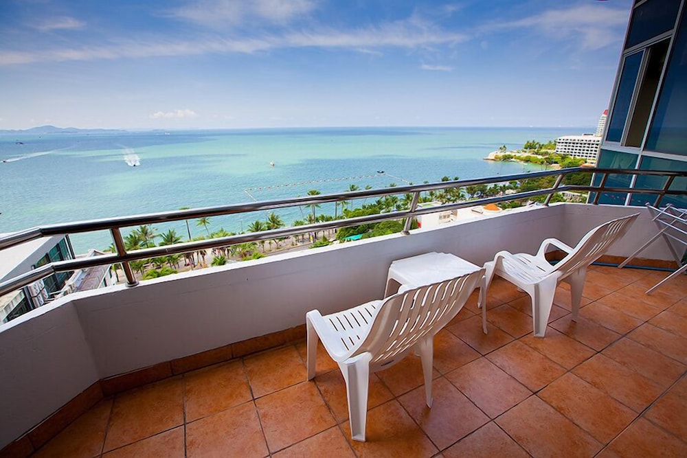 Markland Beach View 26/54