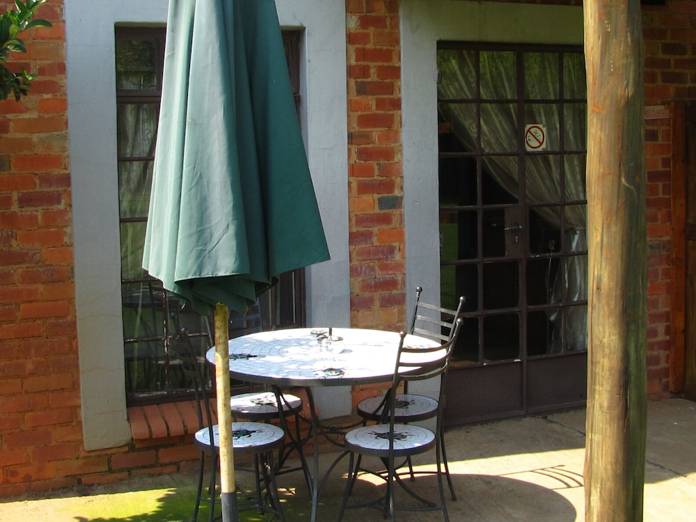 Millstream Inn Guesthouse 3/42