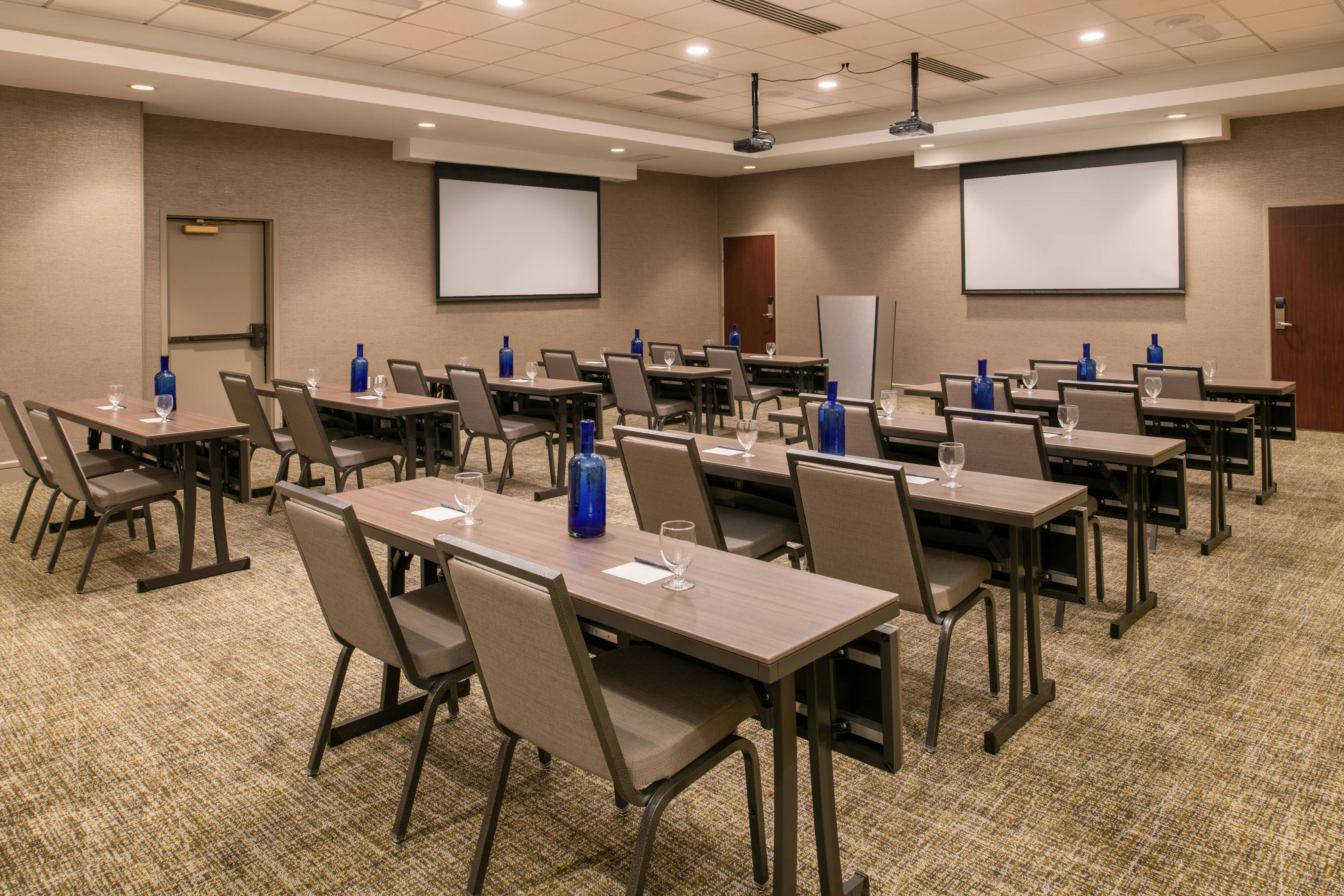 Springhill Suites Seattle Downtown South Lake Union 9/13
