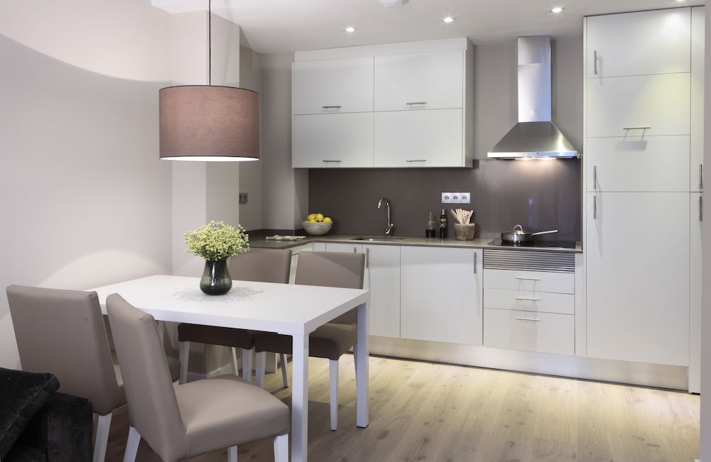 Apartments Rambla 102 30/45