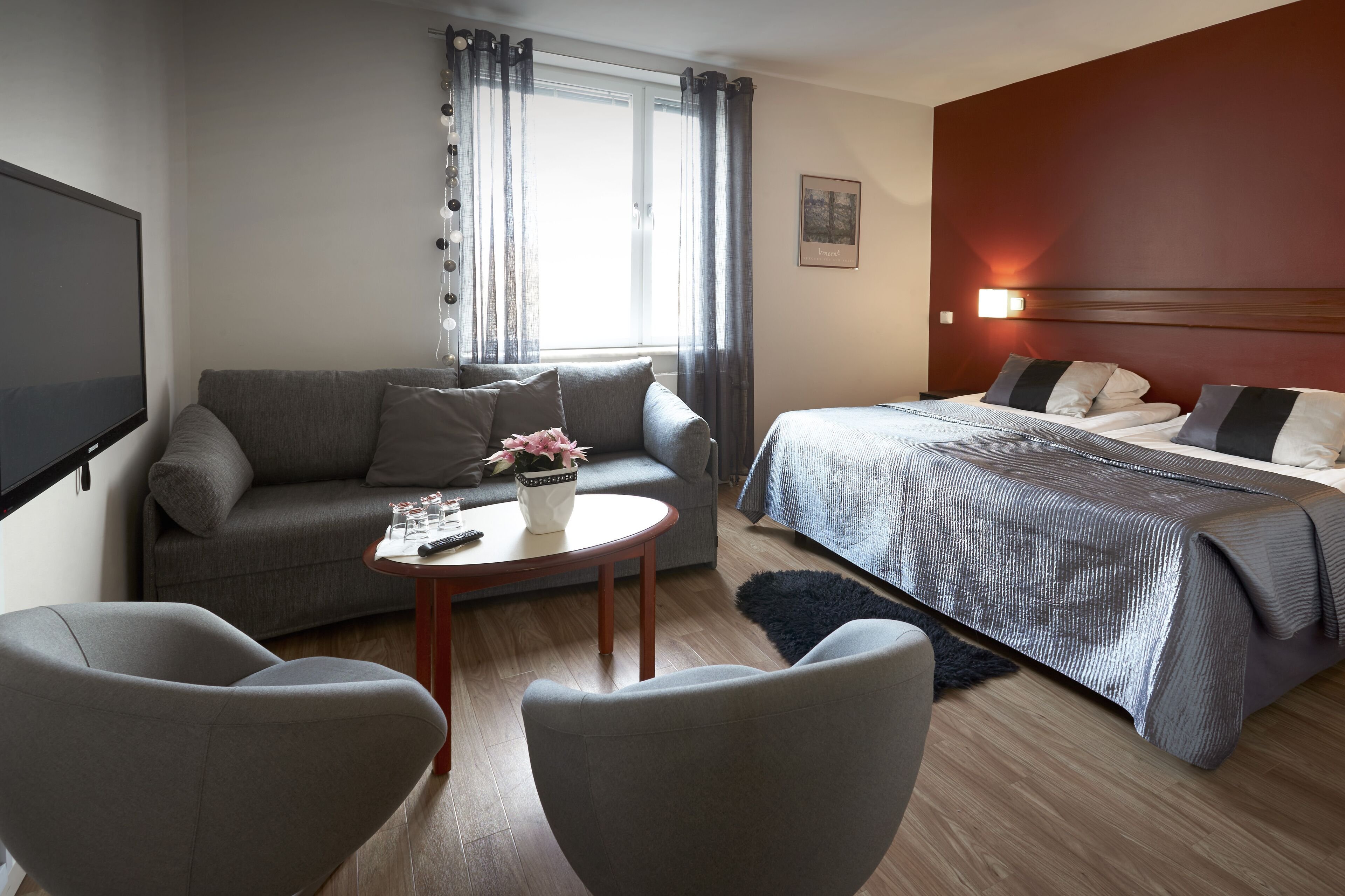 HOTELL SKOVDE 3/9