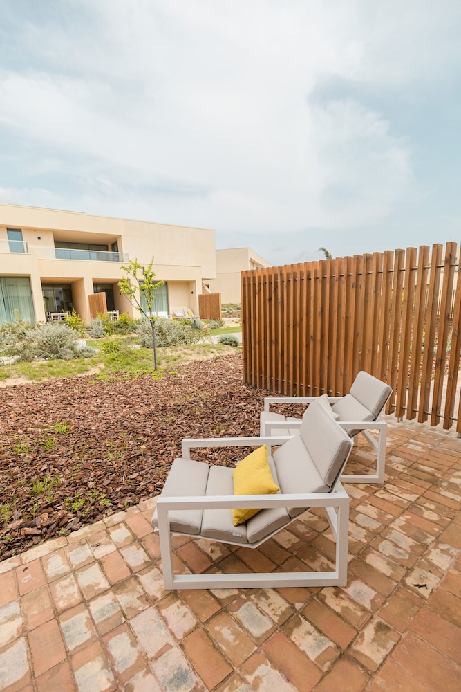White Shell Beach Villas 43/50