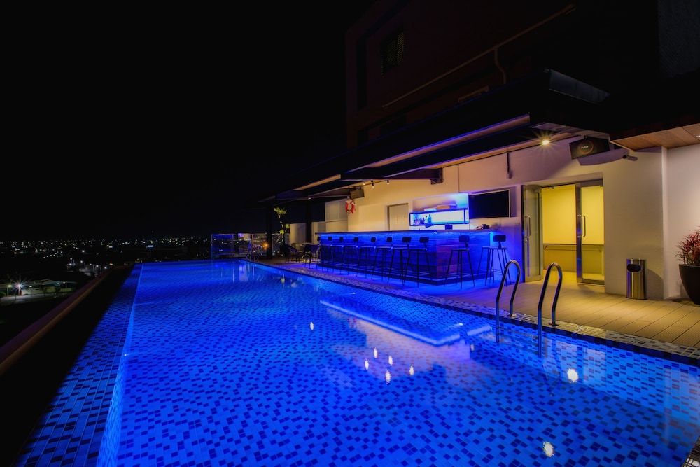 Fangliao Hotel 39/65