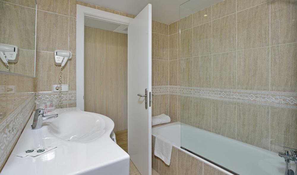 NYX Hotel Ibiza - Adults Only 15/71