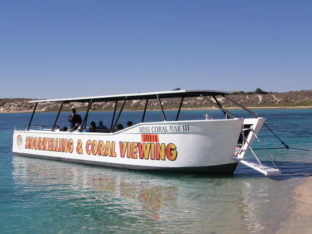 NINGALOO CORAL BAY 20/26