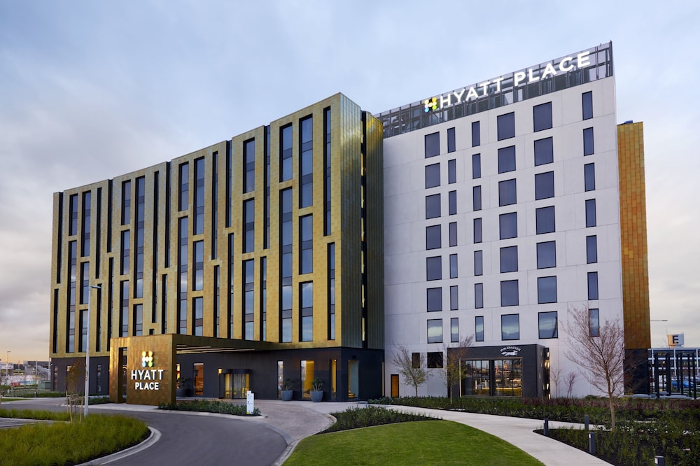 Hyatt Place Melbourne Essendon Fields