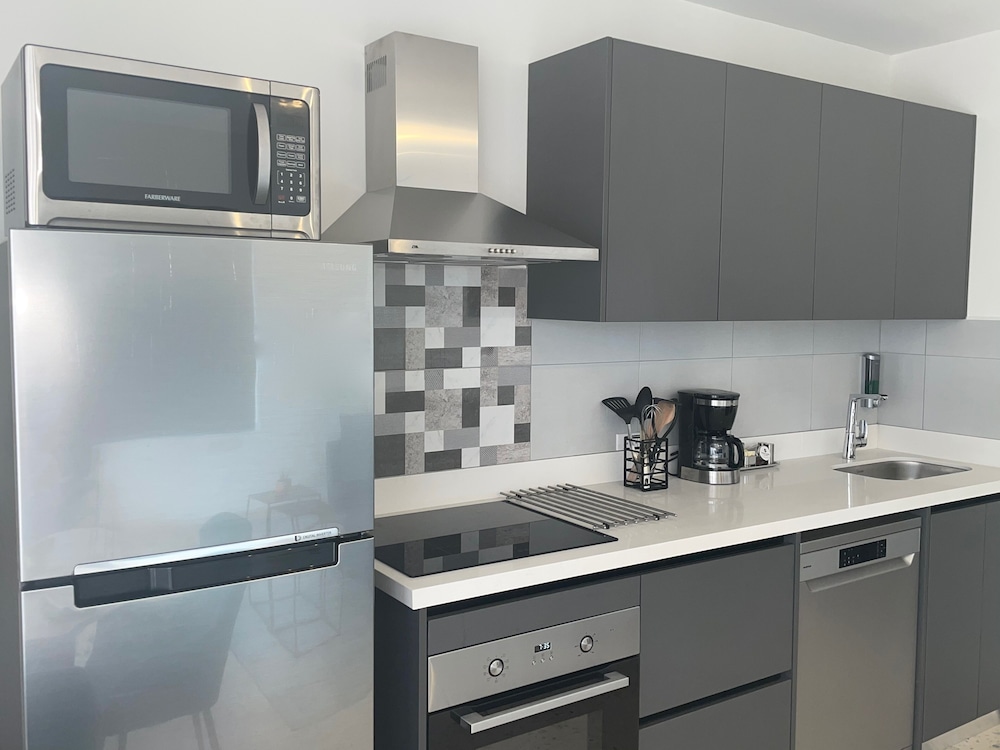 The Vistalmar Ocean View Apartments 49/50