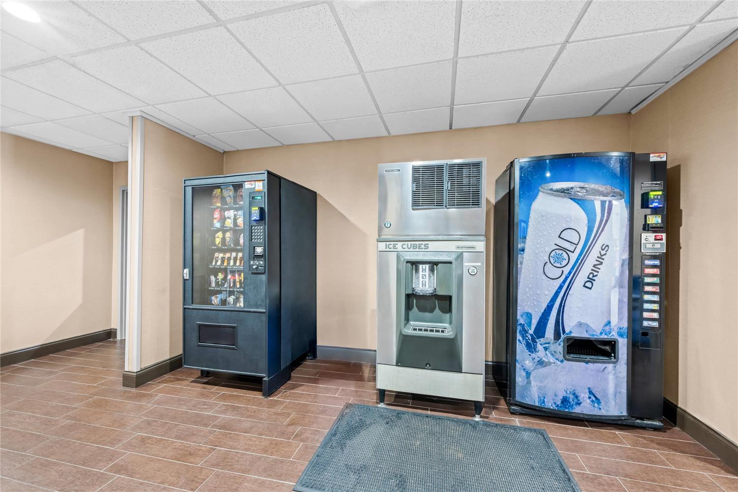 Comfort Inn and Suites Oxford South 5/19