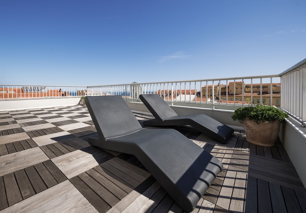 Ibis Styles Menton Centre 5/50