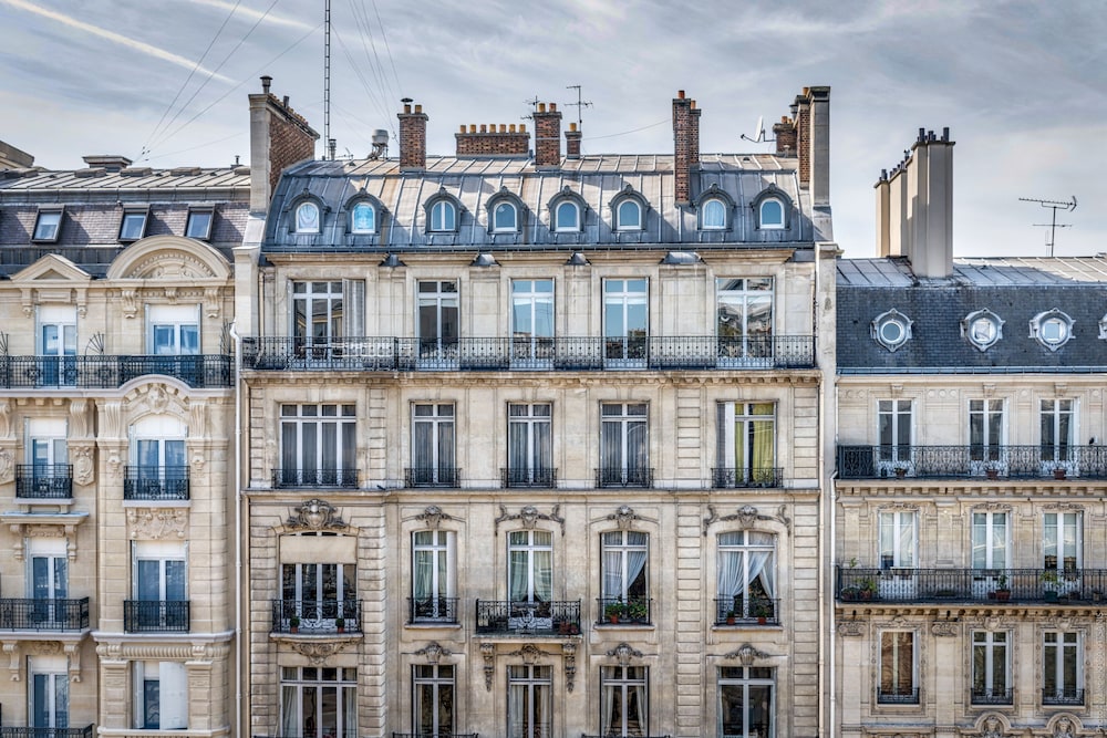 Etoile Park Hotel 3/69