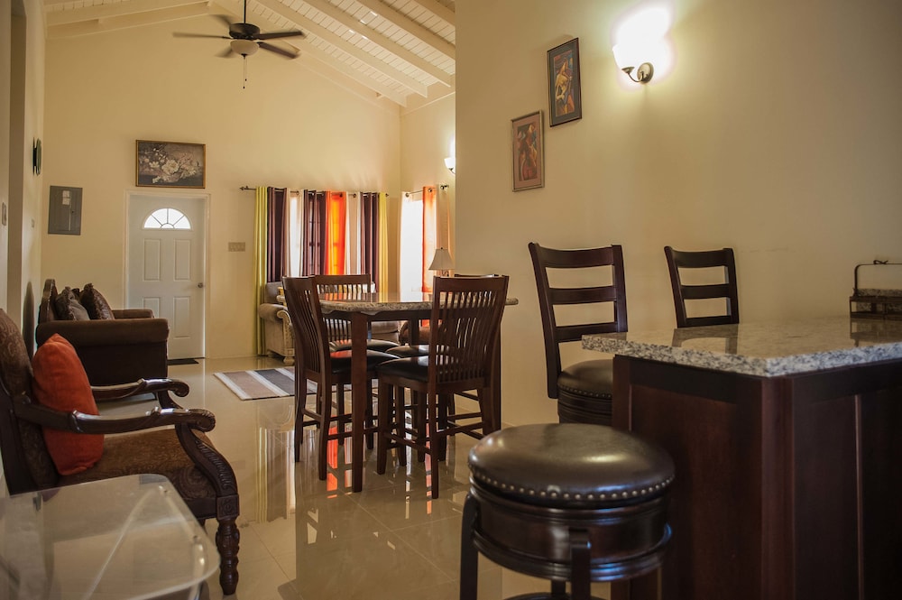 Pearl Island Cottage At Draxhall Country Club 33/38