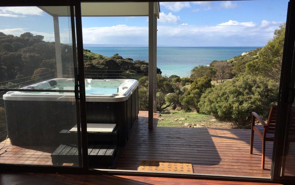 SEA DRAGON LODGE 27/55
