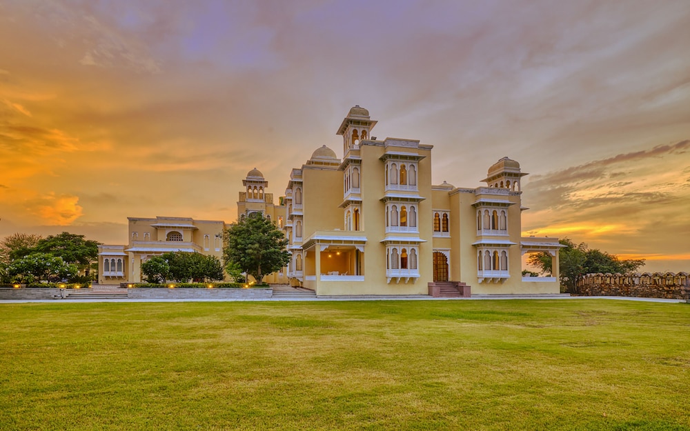 Justa Brij Bhoomi Nathdwara 32/39