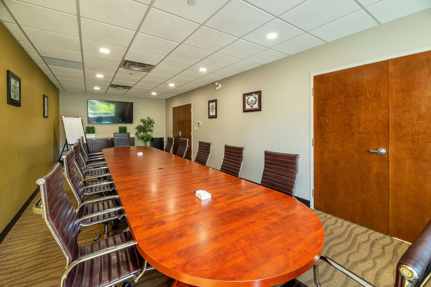 Comfort Inn & Suites Terrace 21/22