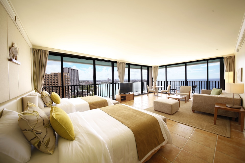 Ocean, Suite, Twin Beds