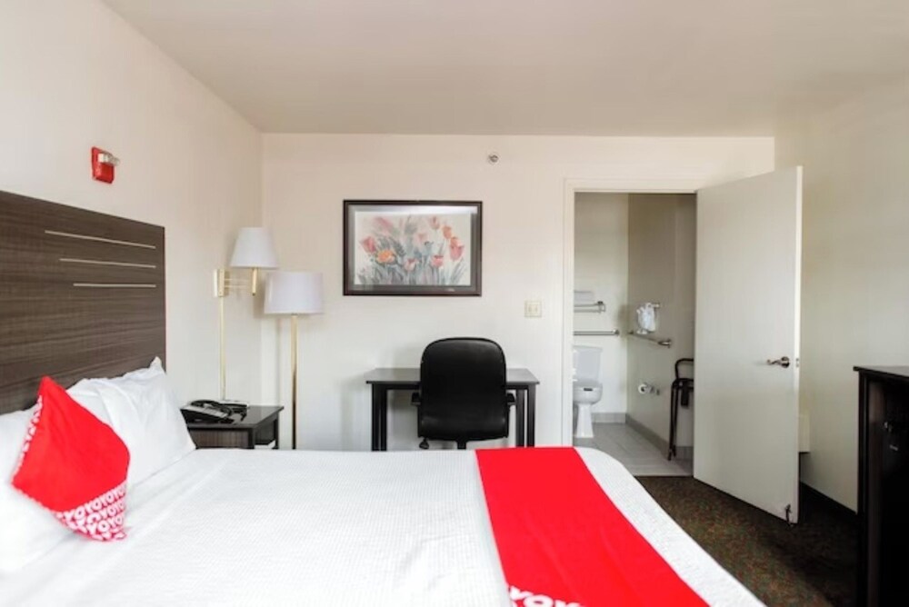 OYO Hotel Wichita Falls I-44 Sheppard Airforce 7/27