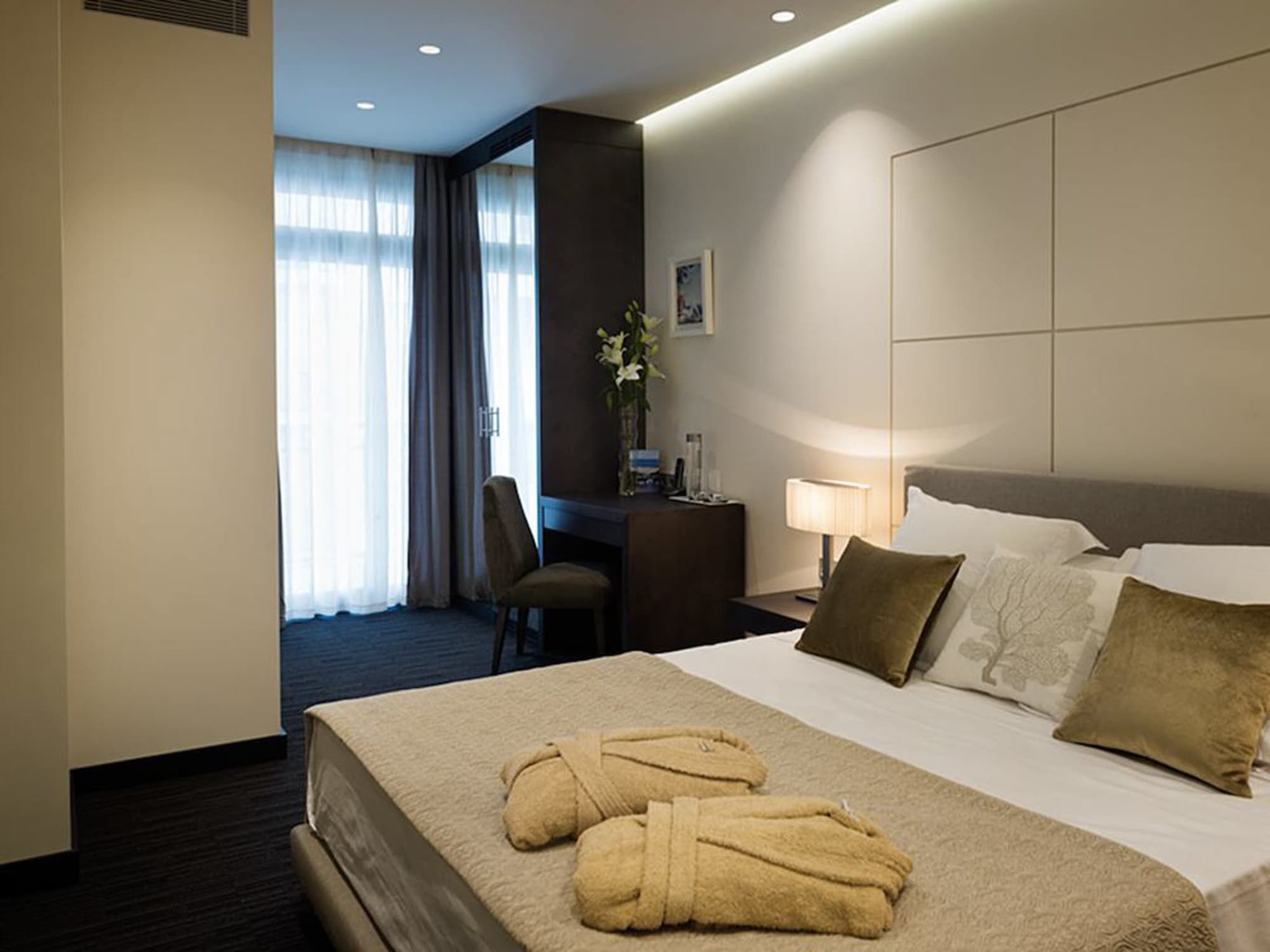 rooms